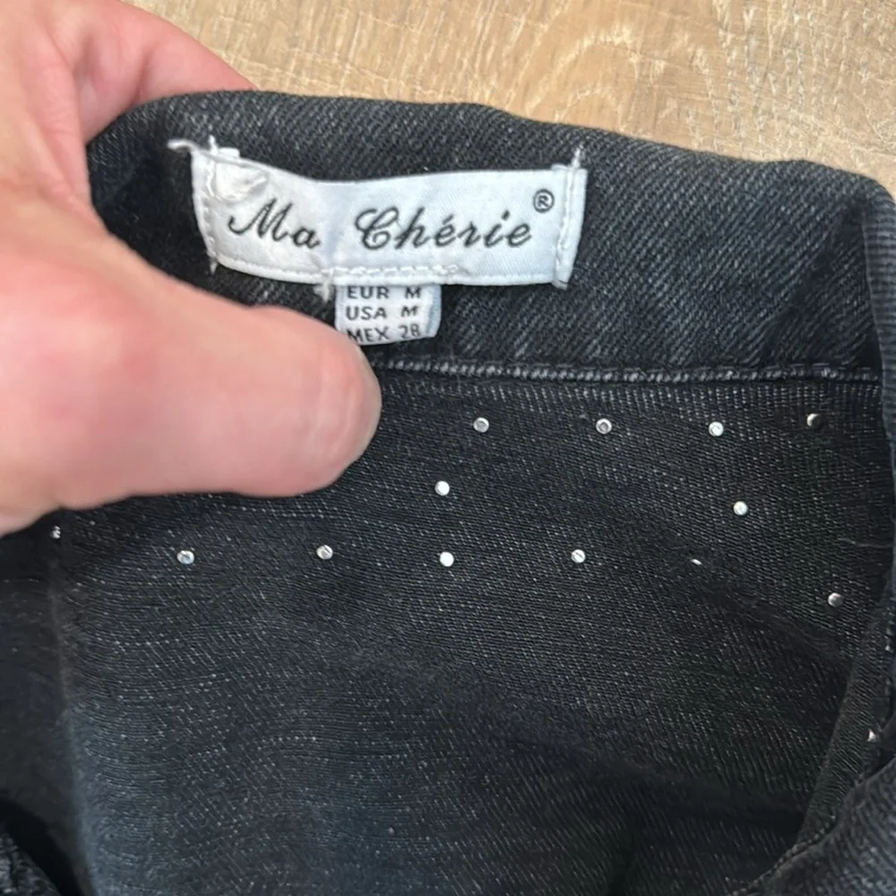 NWOT Ma Cherie Heavily Studded Cropped Denim Jacket~Size Medium - Picture 6 of 6